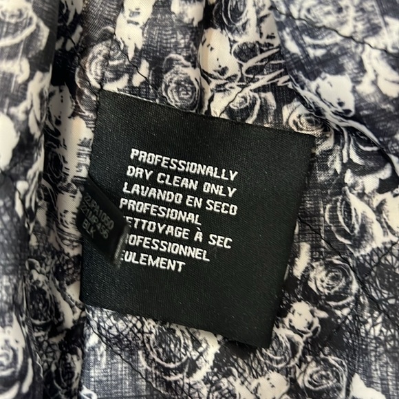 Guess Trench Coat Black Double Breasted Belted Polyester EUC S claz L - Picture 13 of 15